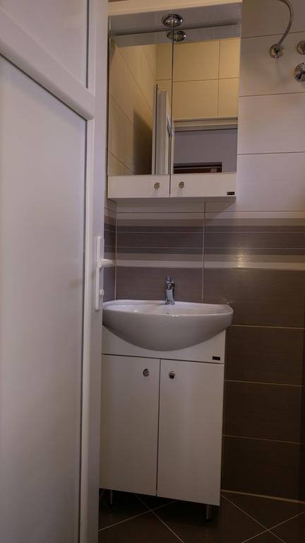 Apartment Spuza อุลซิน ภายนอก รูปภาพ